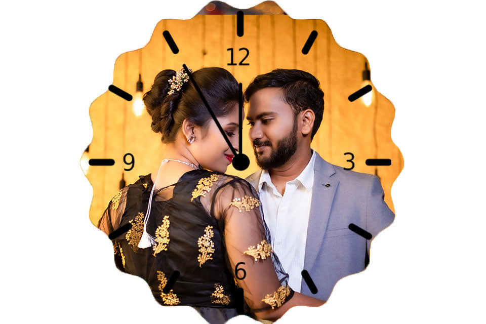 Curved Edge Wall clock (9x9 inches)